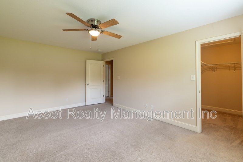 4730 Forest Landing Way property image