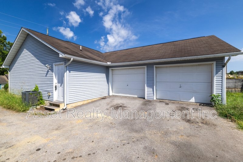 152 Red Bud Lane property image