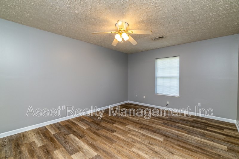 152 Red Bud Lane property image