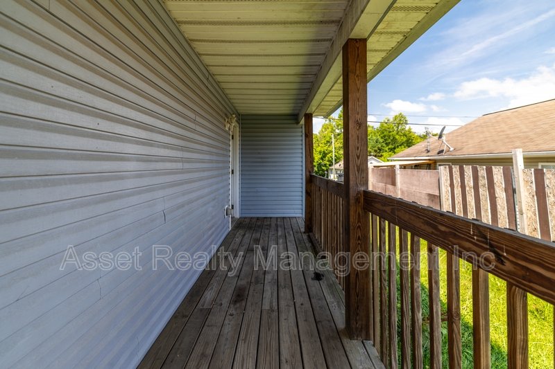 152 Red Bud Lane property image
