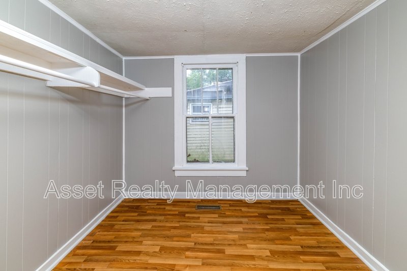 2608 Piedmont Street Northwest property image