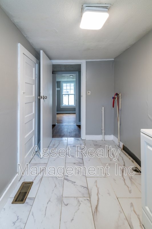 2608 Piedmont Street Northwest property image