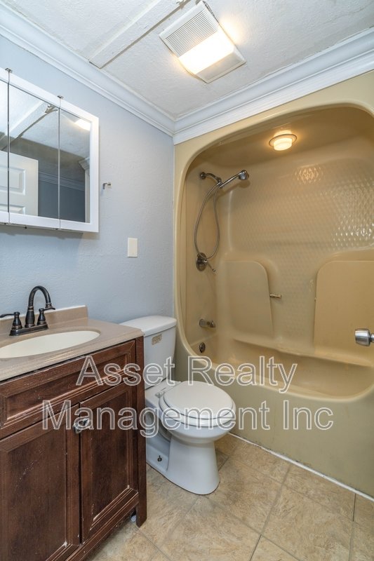608 Lester Road Unit 3 property image
