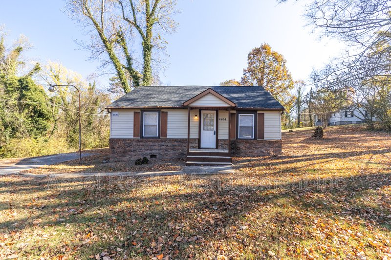 4864 Shell Lane property image