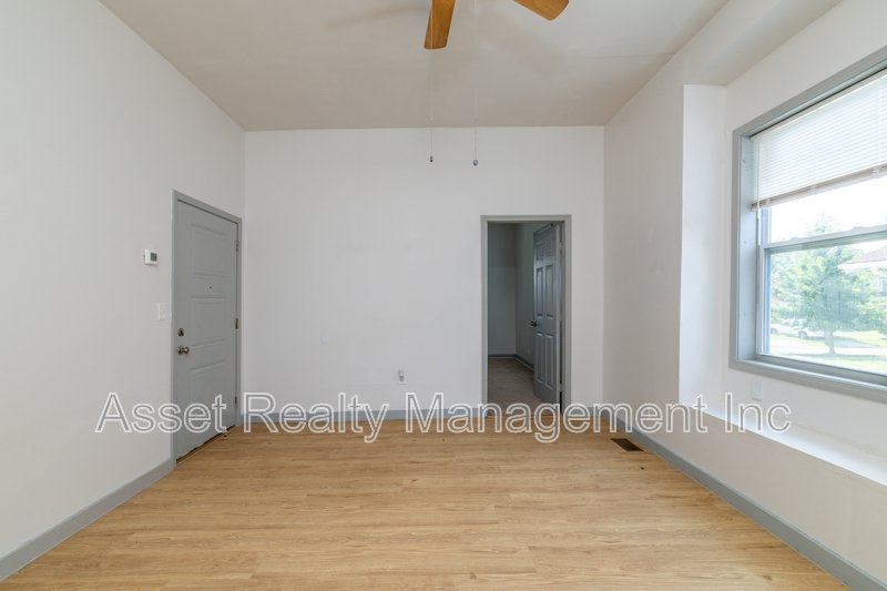 3043 East 5th Avenue - 1 property image