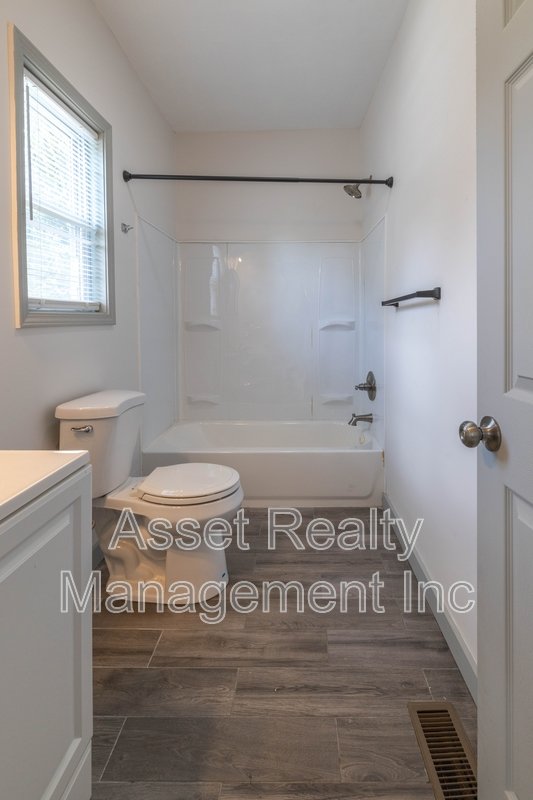 3043 East 5th Avenue - 1 property image