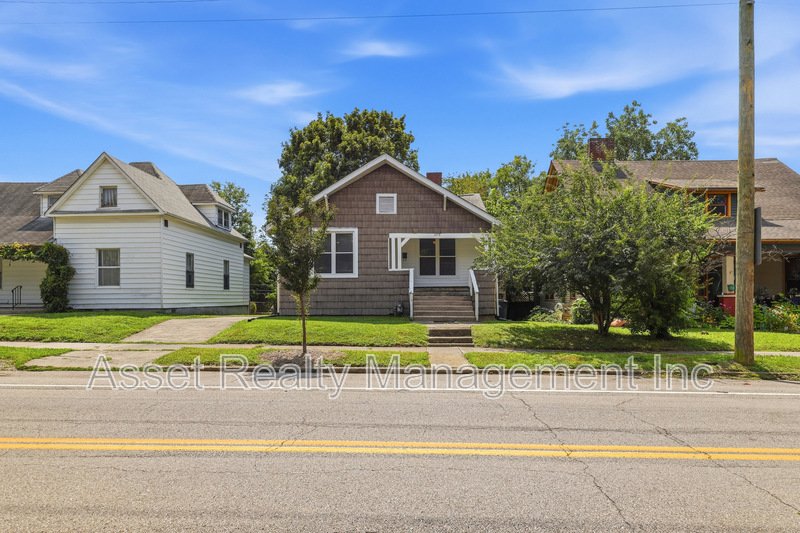 2418 Washington Avenue property image
