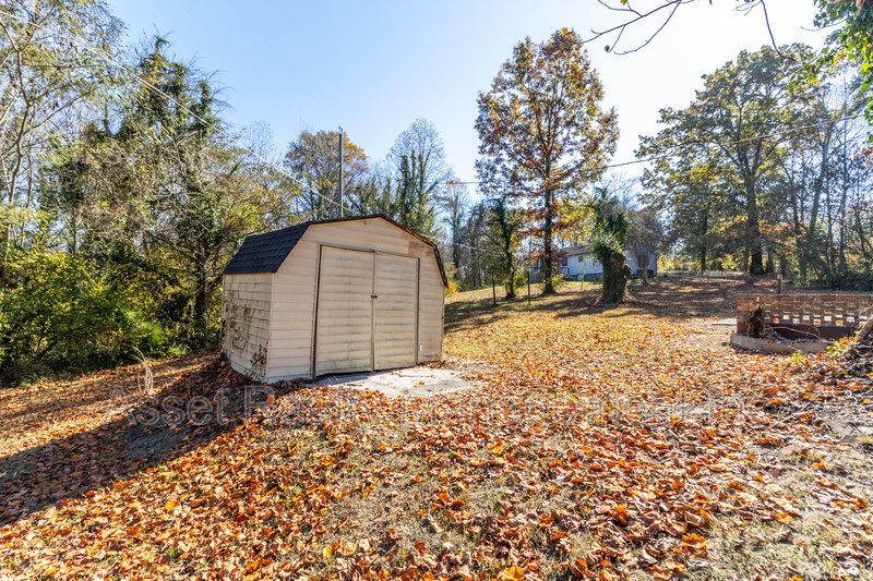 4864 Shell Lane property image