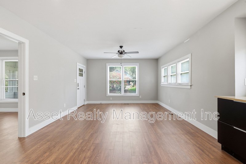 2418 Washington Avenue property image