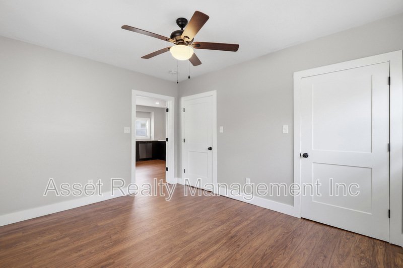 2418 Washington Avenue property image
