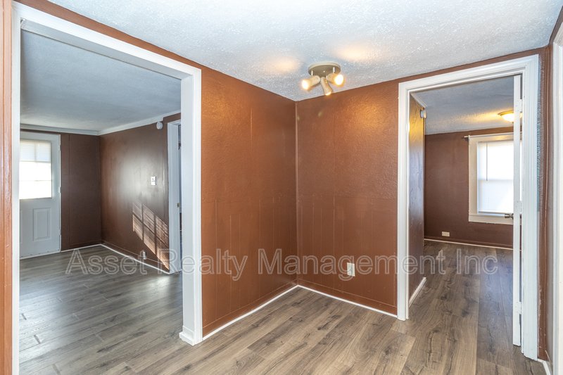 4864 Shell Lane property image