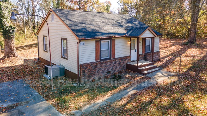 4864 Shell Lane property image