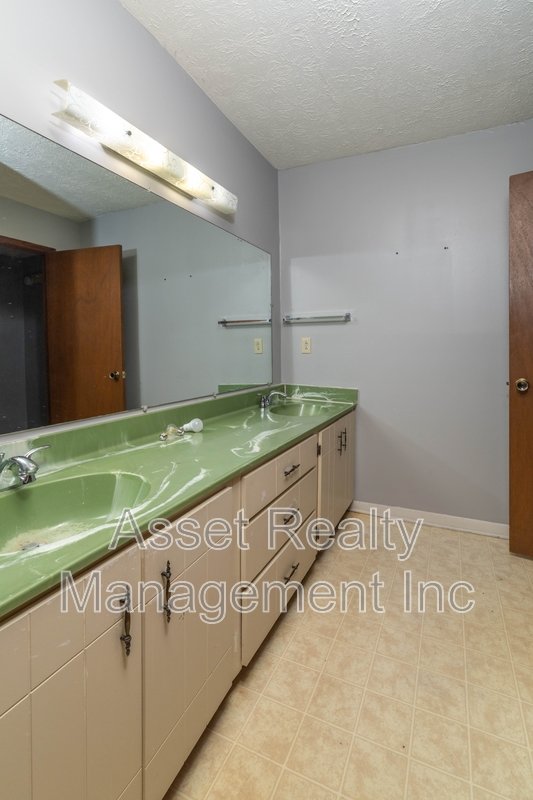 9104 Woodpark Lane Northwest - D property image