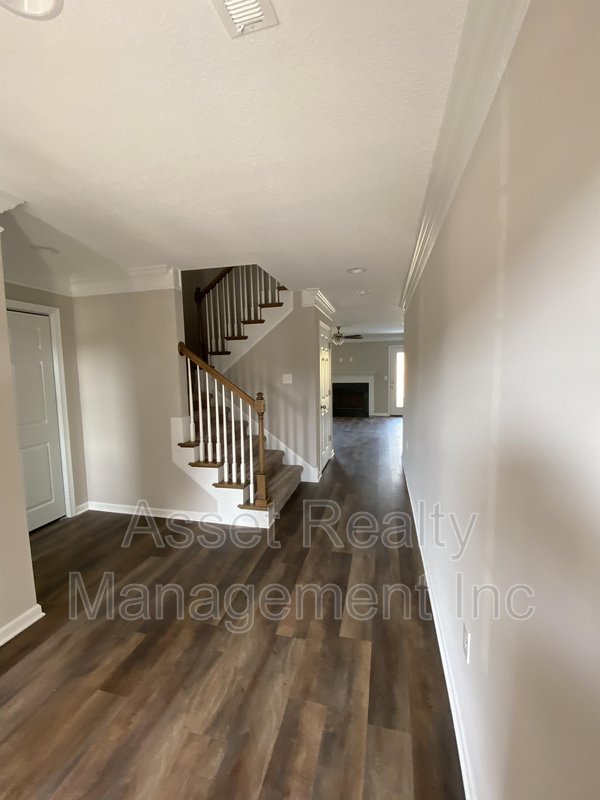 8233 Zodiac Ln property image