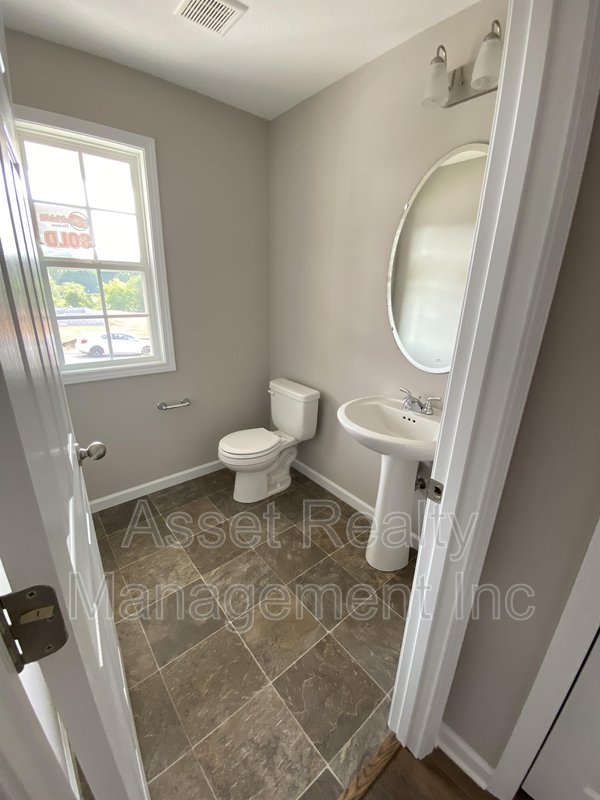 8233 Zodiac Ln property image