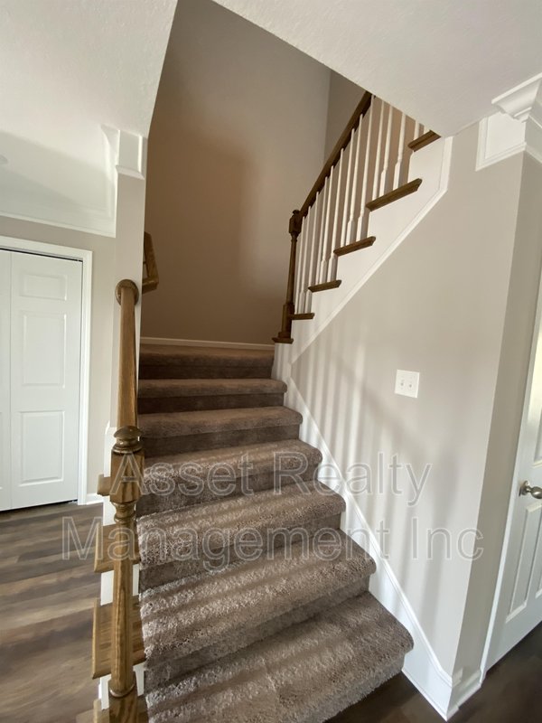 8233 Zodiac Ln property image