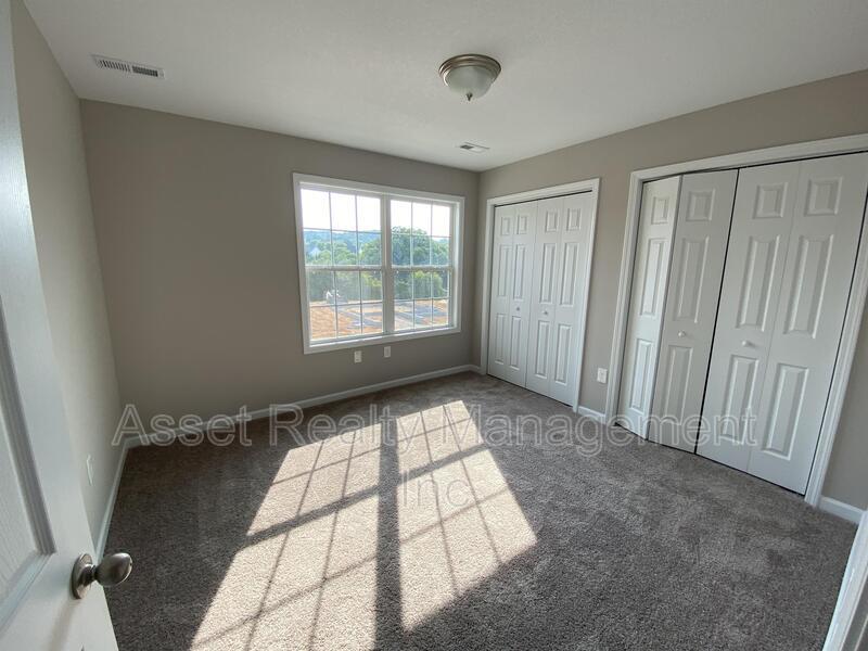 8233 Zodiac Ln property image