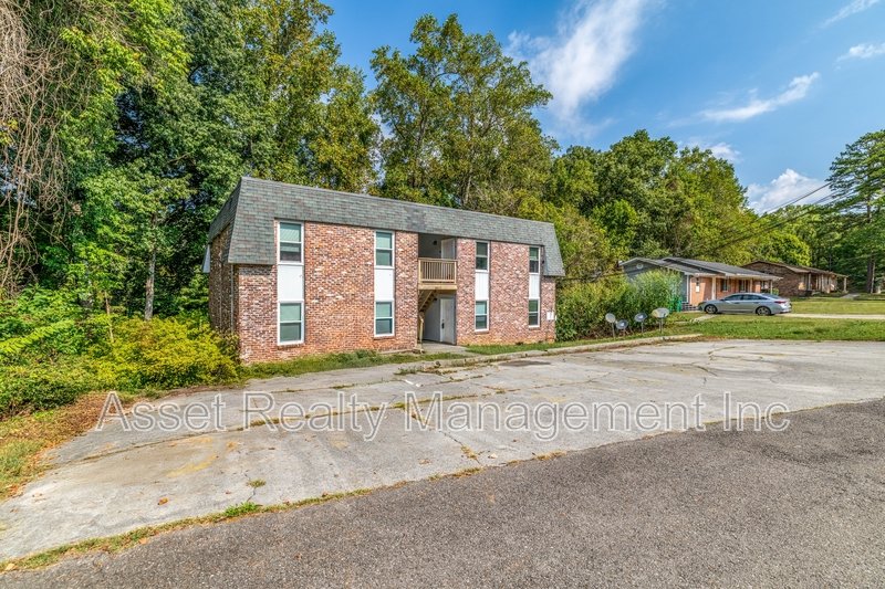 2817 Colt Dr - 2 property image