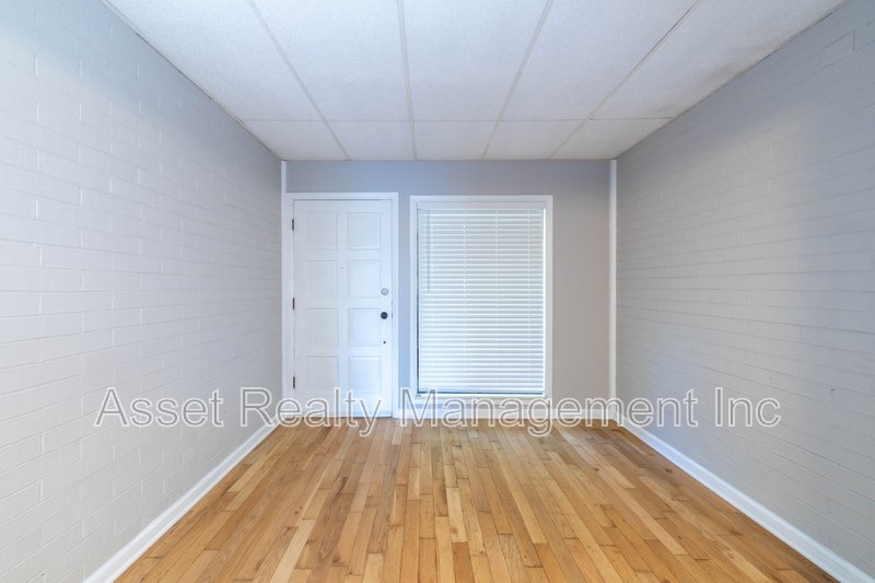 8510 Madrid Court - 8510 property image
