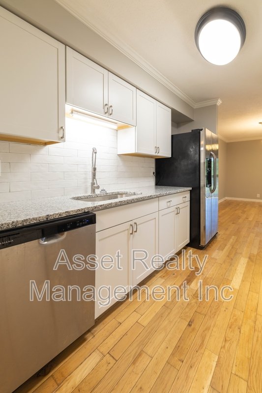 8510 Madrid Court - 8510 property image