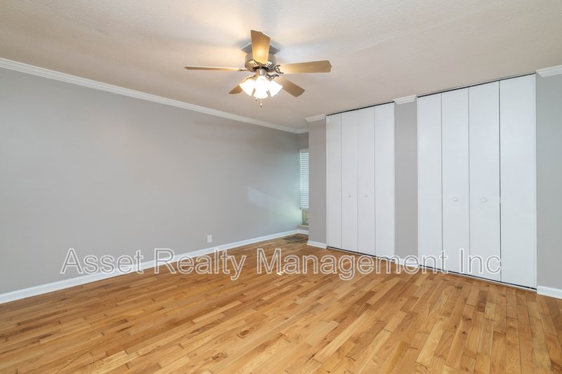 8510 Madrid Court - 8510 property image