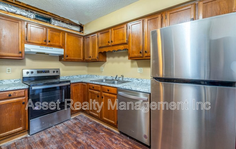 9124 Woodpark Lane Northwest - A property image