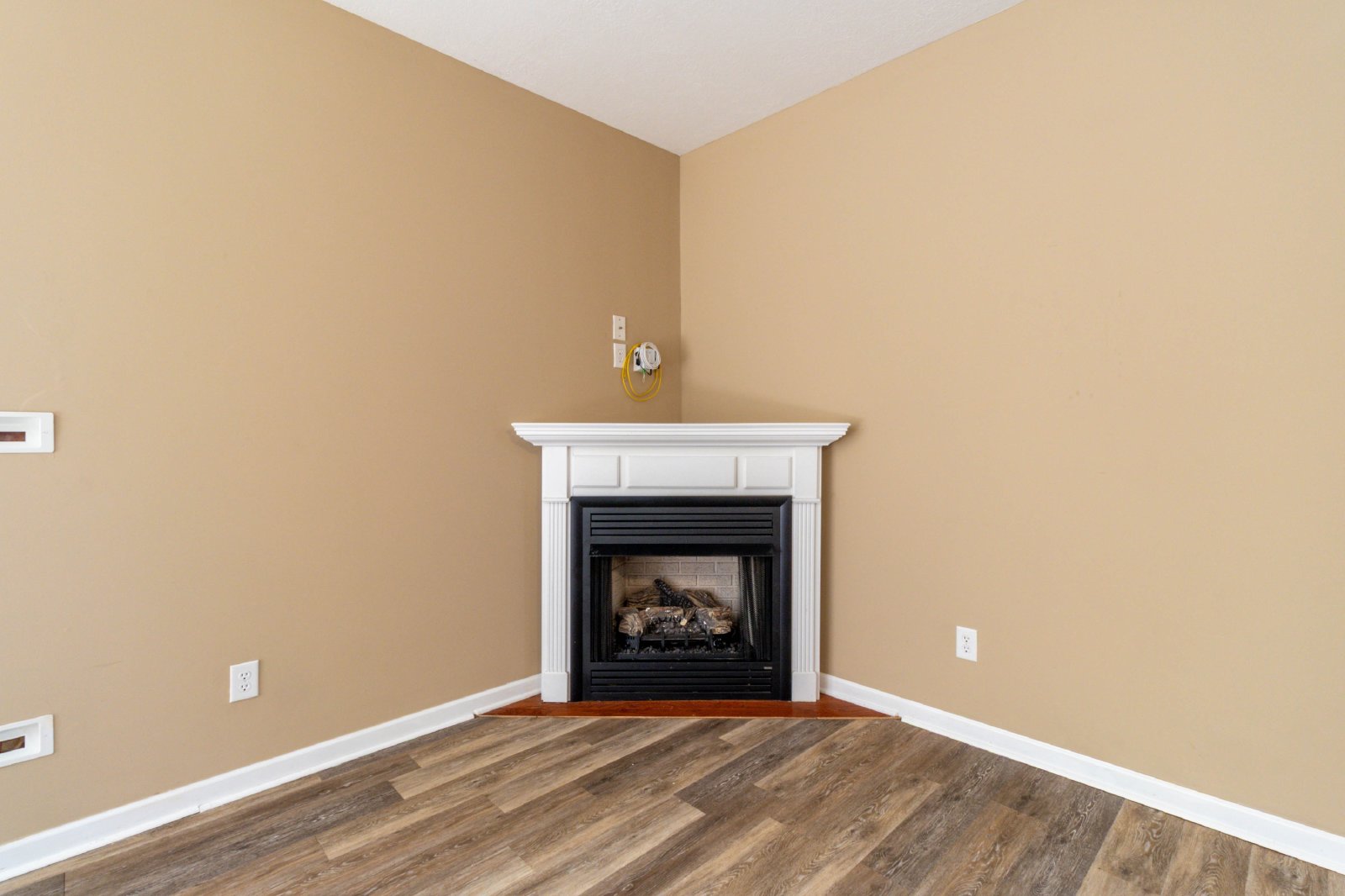 Drakewood Rd - 506 * ++ - 1 property image