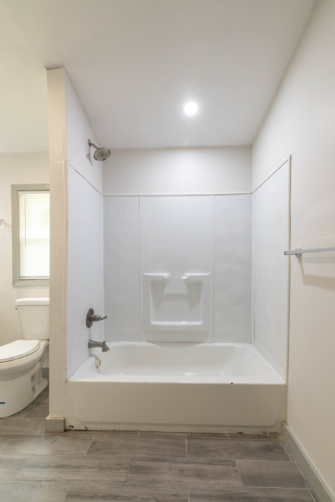 E 5th Avenue - 3043 - 2 property image