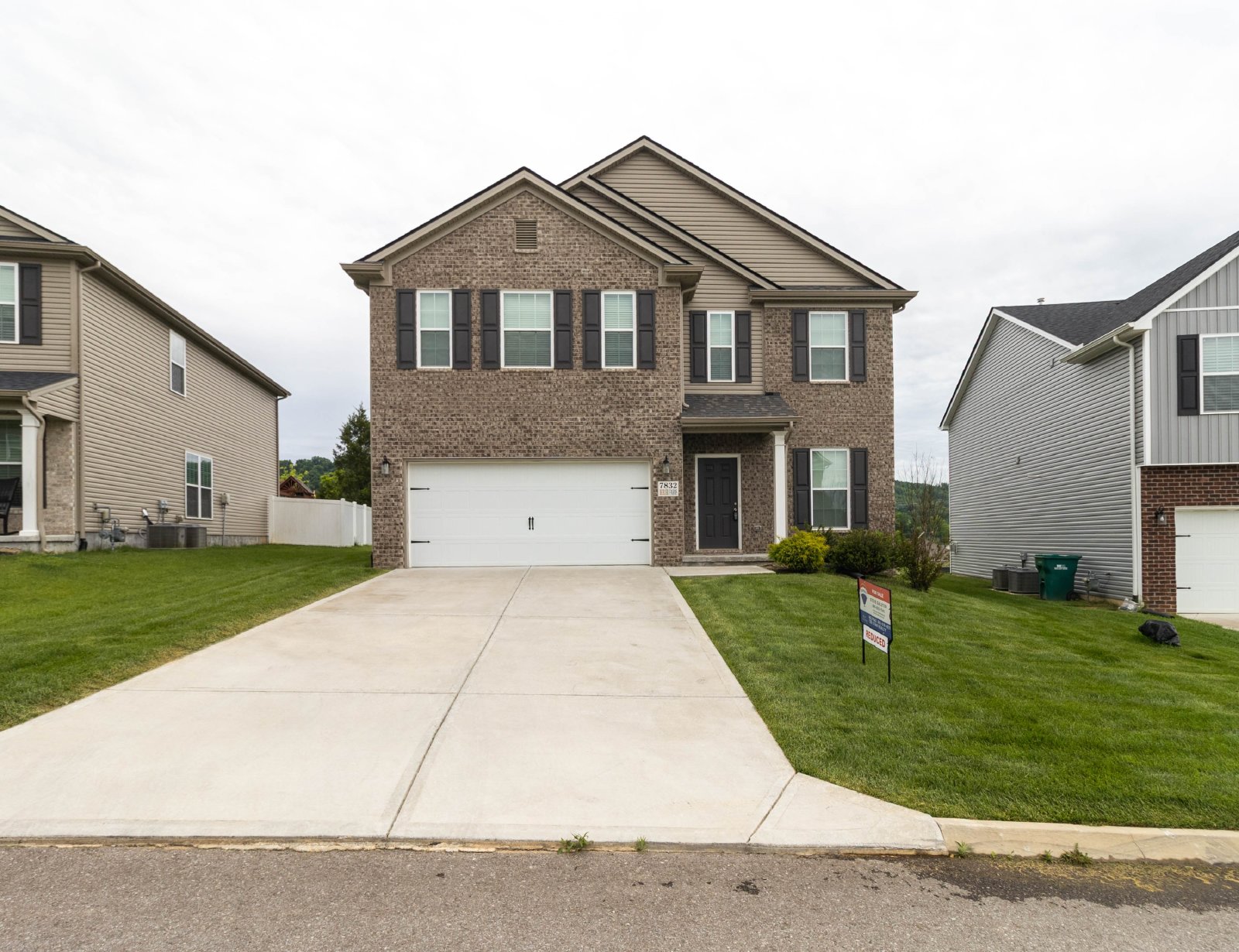 Beeler Farms Ln - 7832 (10 YR WARRANTY 2022) - 1 property image