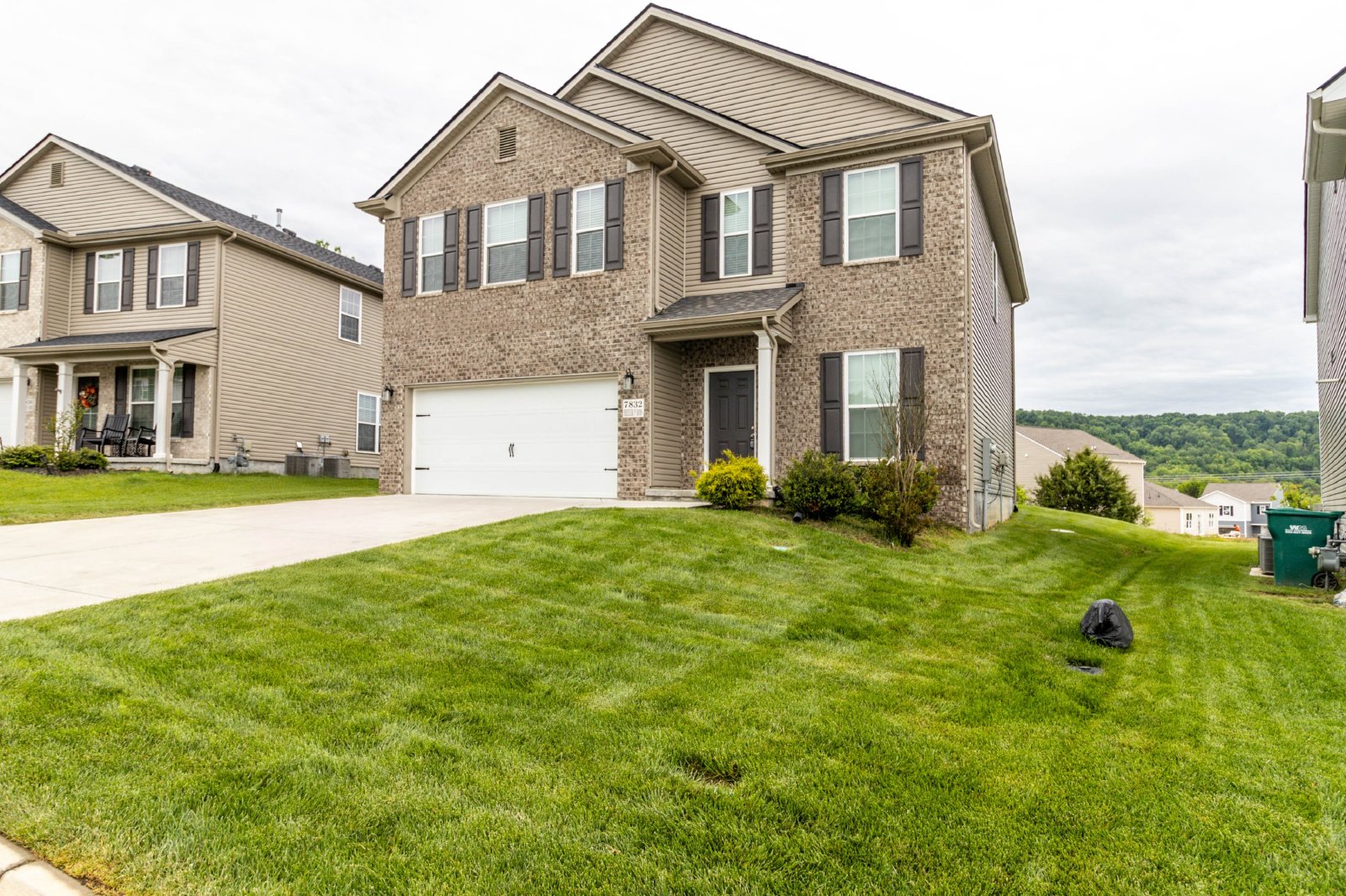 Beeler Farms Ln - 7832 (10 YR WARRANTY 2022) - 1 property image