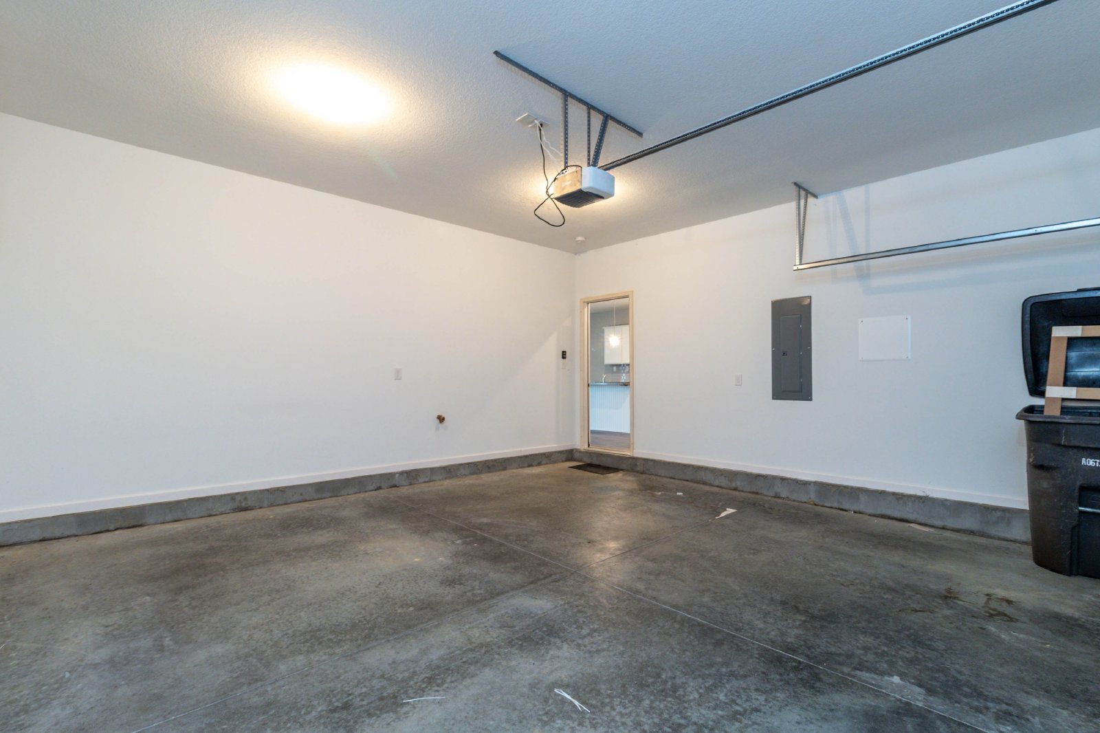 Beeler Farms Ln - 7832 (10 YR WARRANTY 2022) - 1 property image