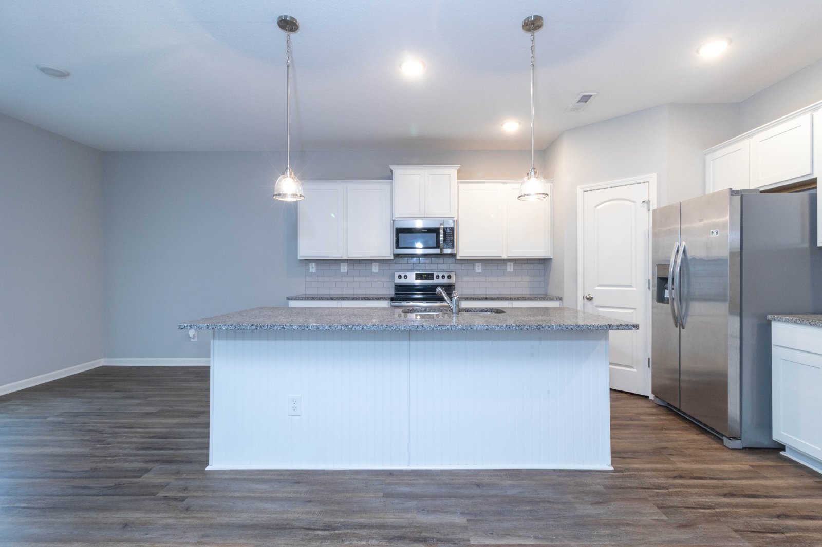 Beeler Farms Ln - 7832 (10 YR WARRANTY 2022) - 1 property image