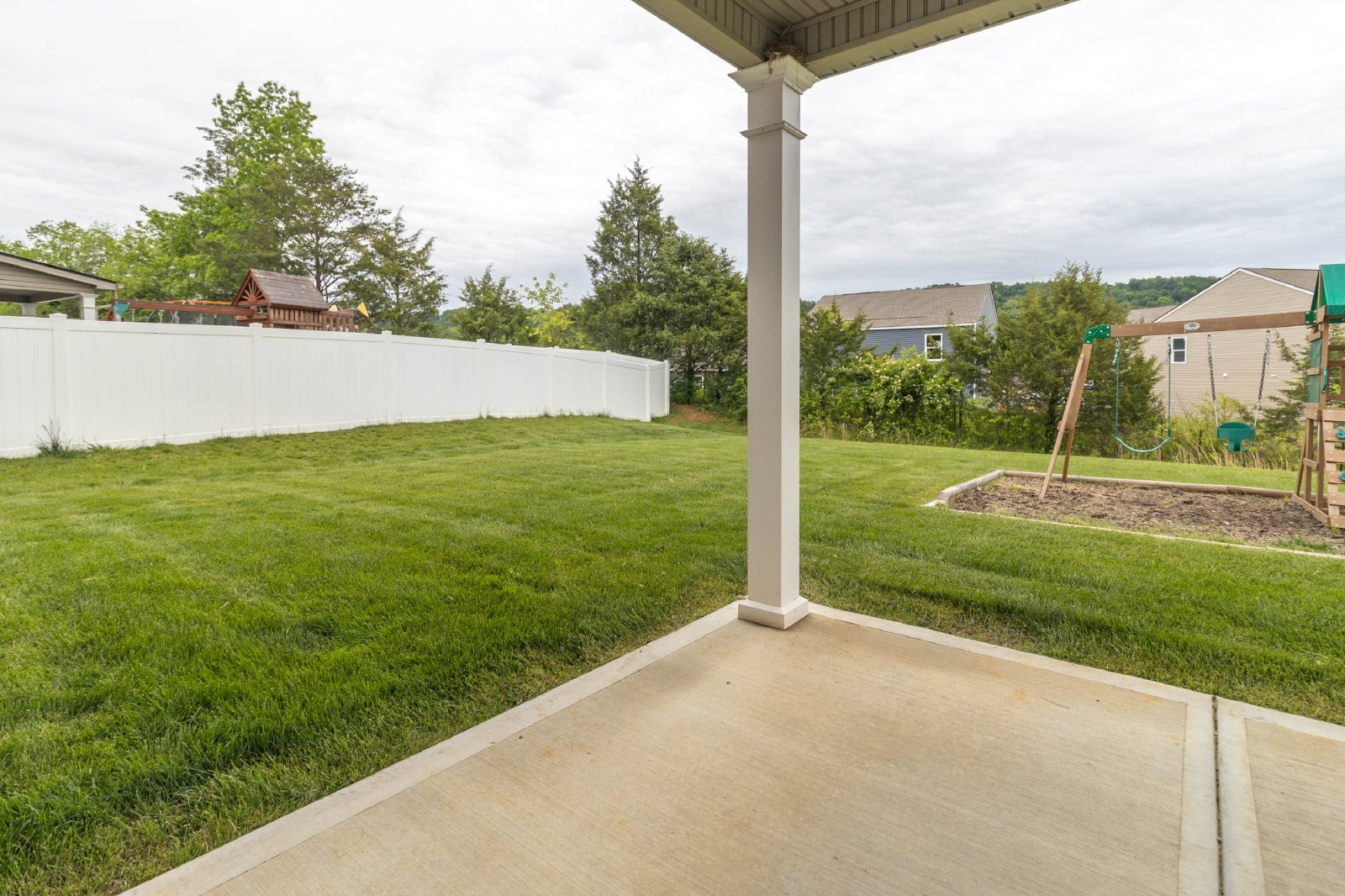 Beeler Farms Ln - 7832 (10 YR WARRANTY 2022) - 1 property image