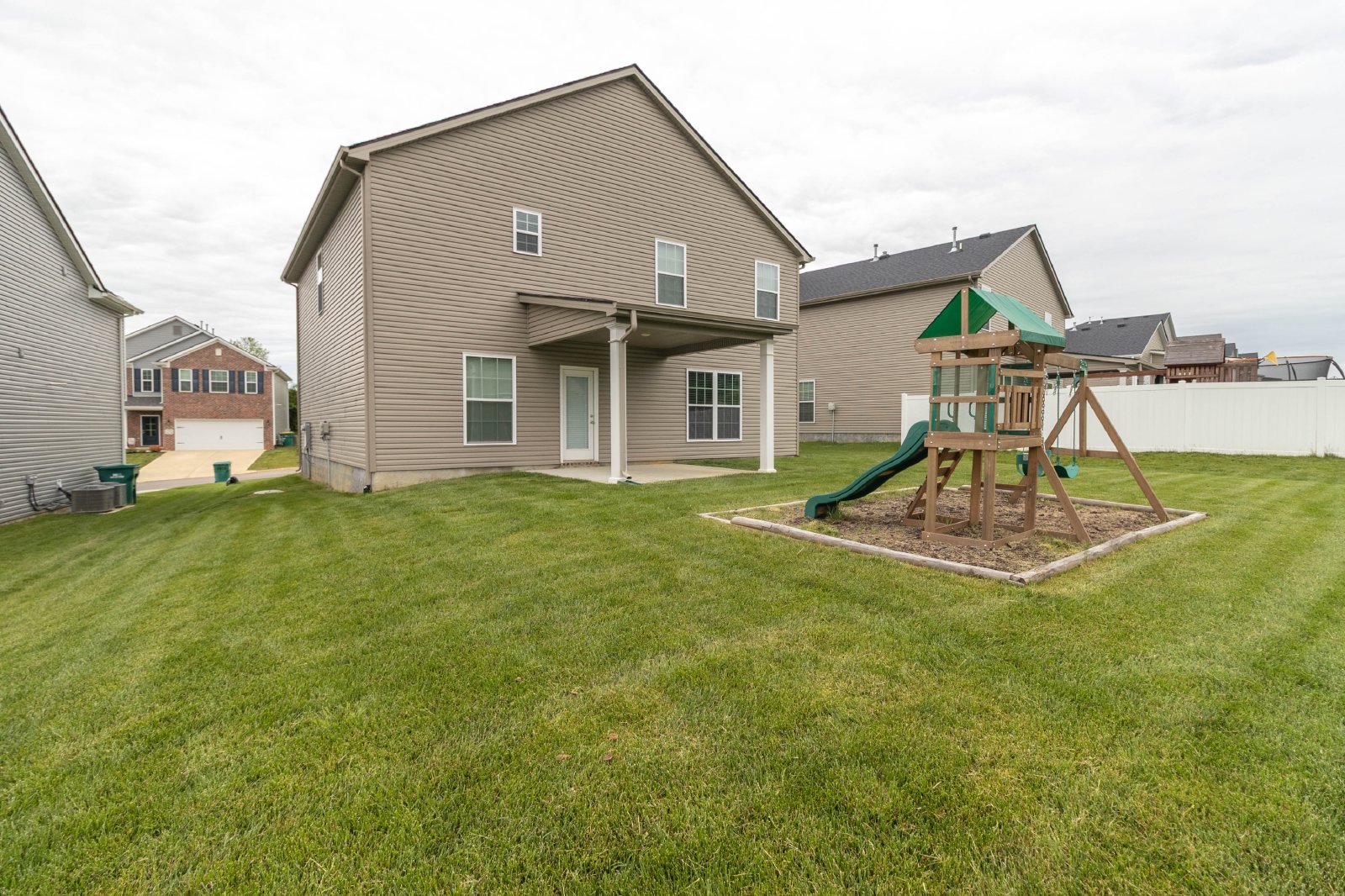 Beeler Farms Ln - 7832 (10 YR WARRANTY 2022) - 1 property image