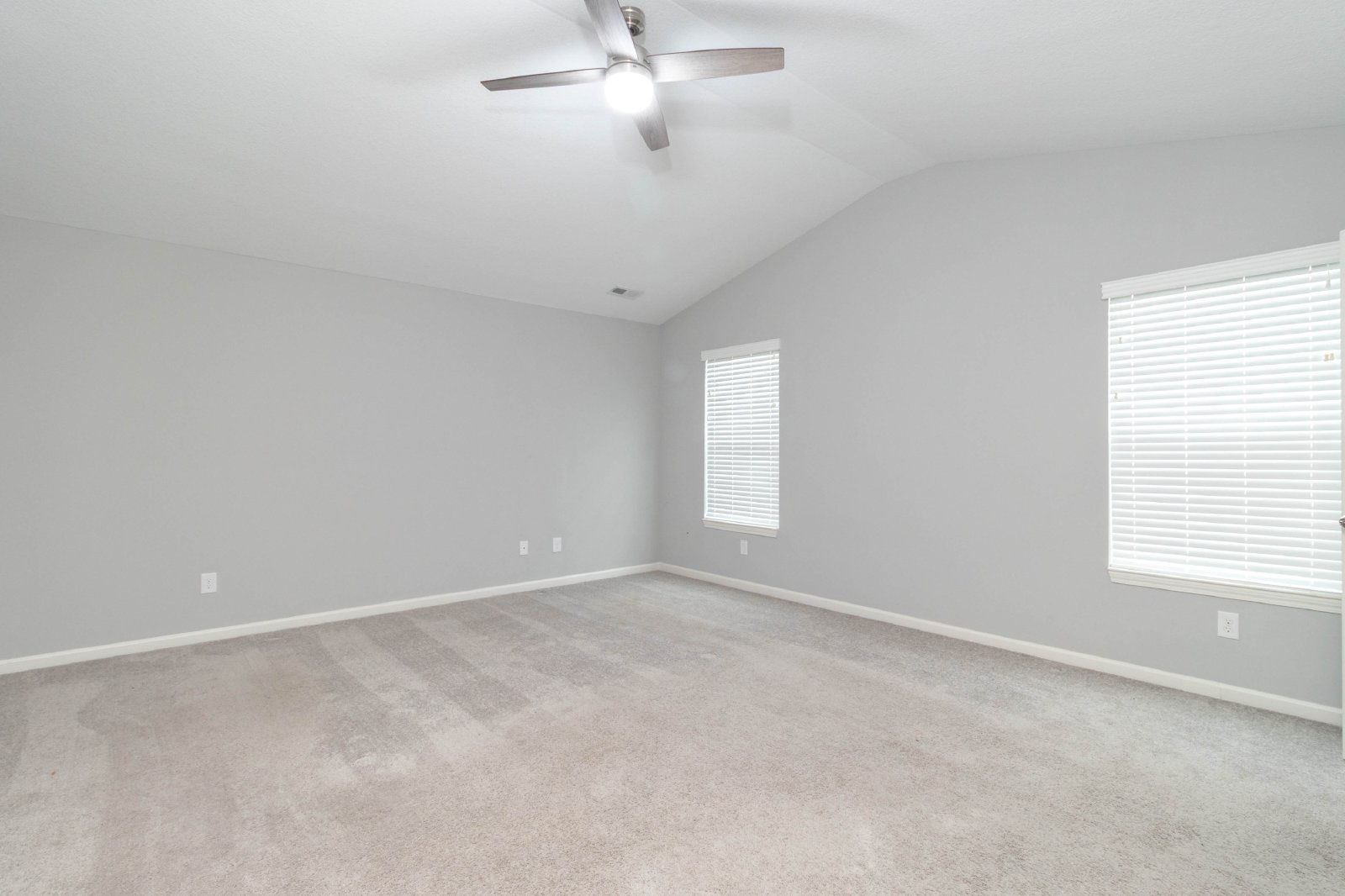 Beeler Farms Ln - 7832 (10 YR WARRANTY 2022) - 1 property image