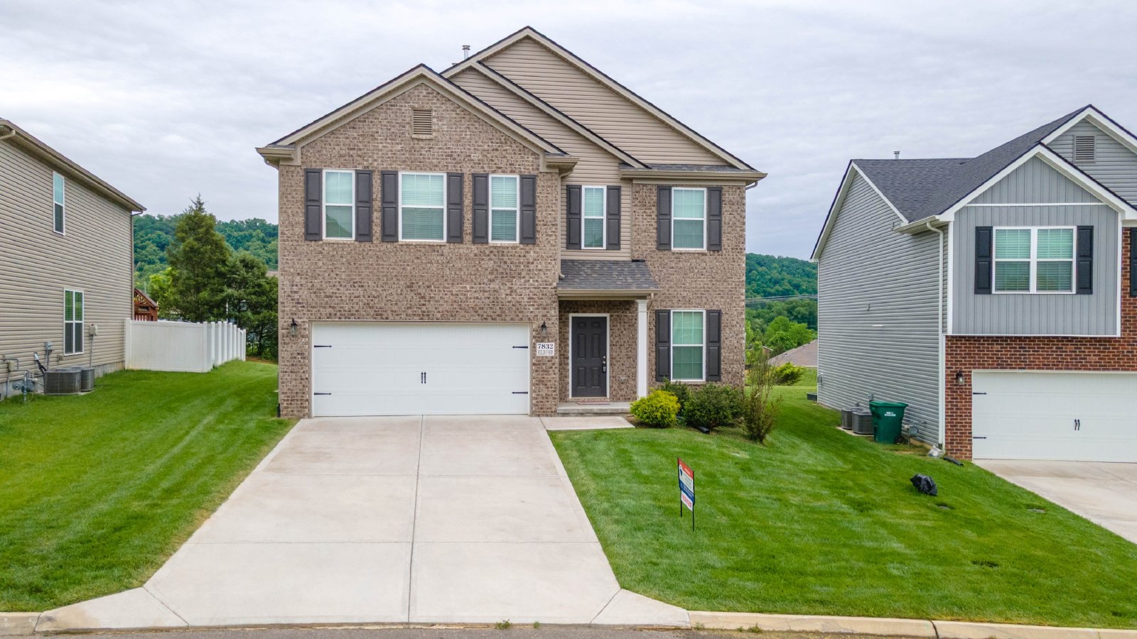 Beeler Farms Ln - 7832 (10 YR WARRANTY 2022) - 1 property image