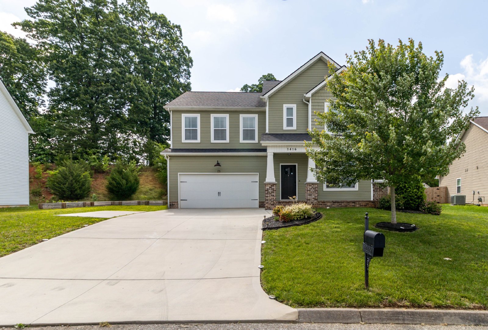 Madison Oaks Road - 1416 ++ (Notify owner for approval) - 1 property image