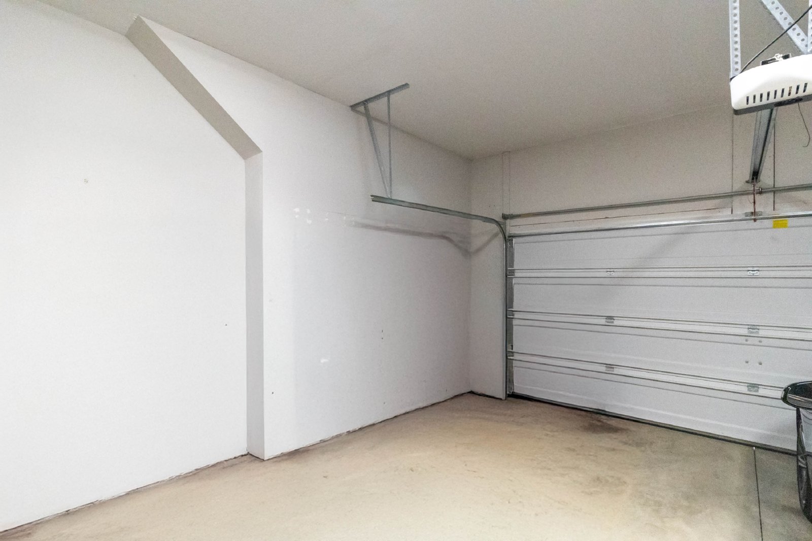 Madison Oaks Road - 1416 ++ (Notify owner for approval) - 1 property image