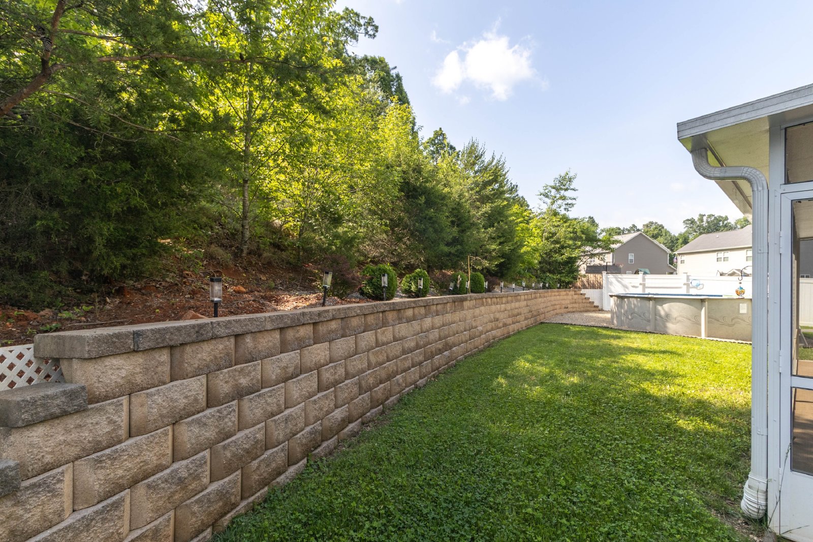Madison Oaks Road - 1416 ++ (Notify owner for approval) - 1 property image