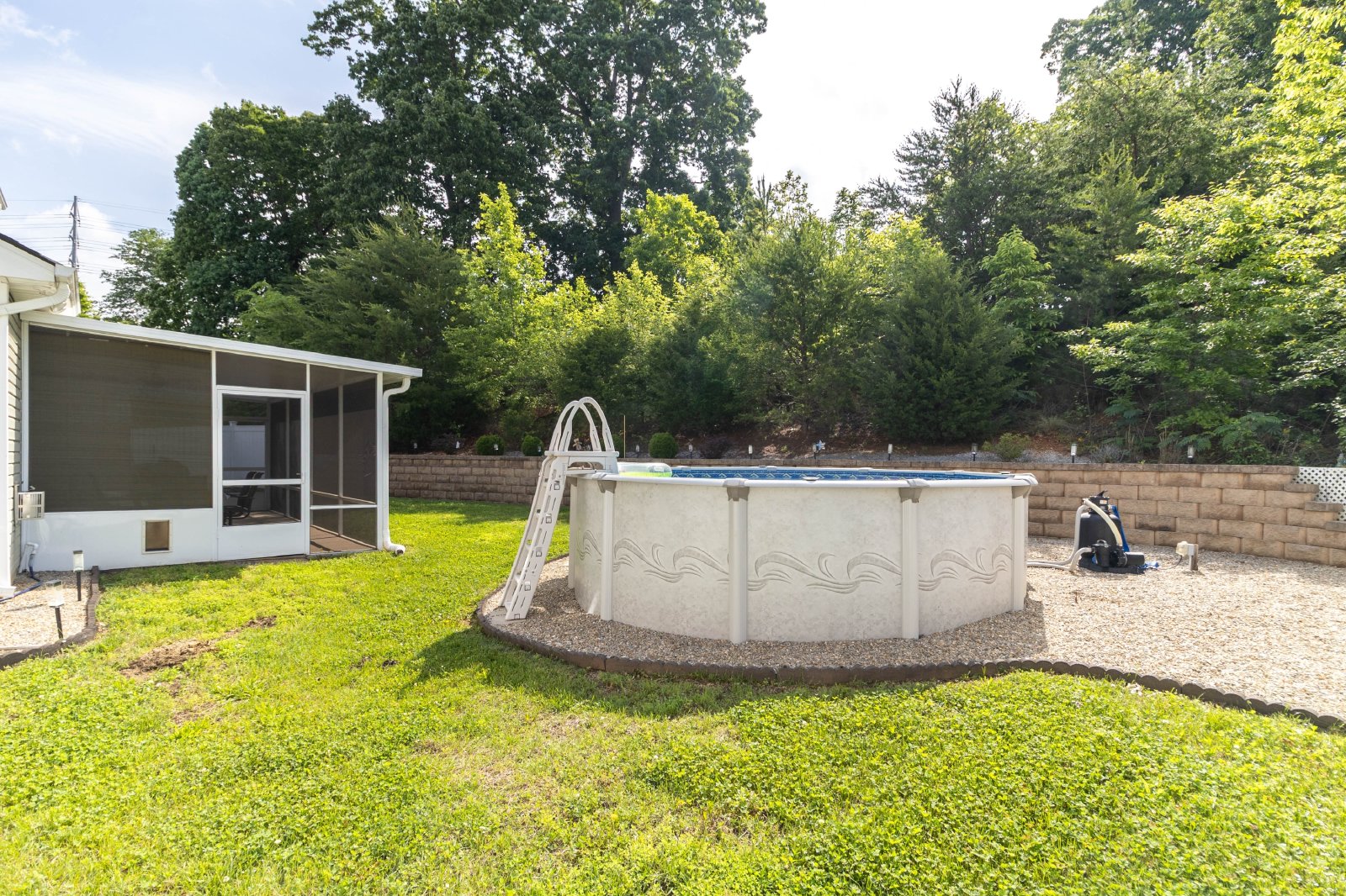 Madison Oaks Road - 1416 ++ (Notify owner for approval) - 1 property image