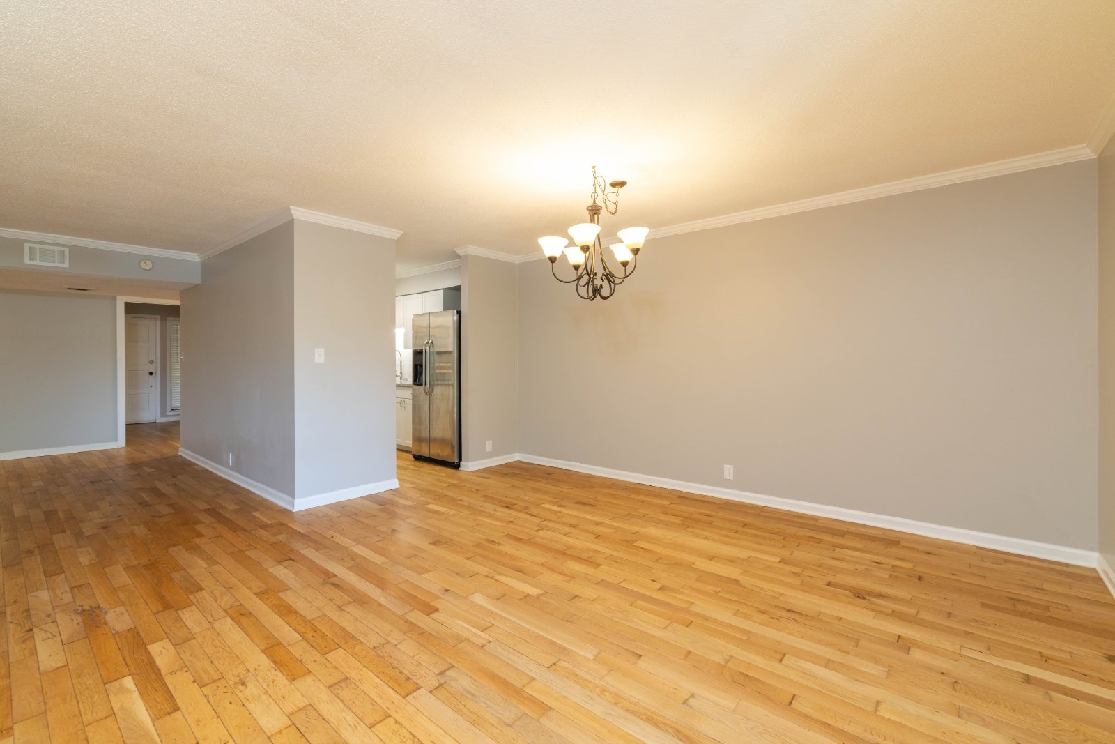 Madrid Court - 8510 (HOA) - 8510 property image