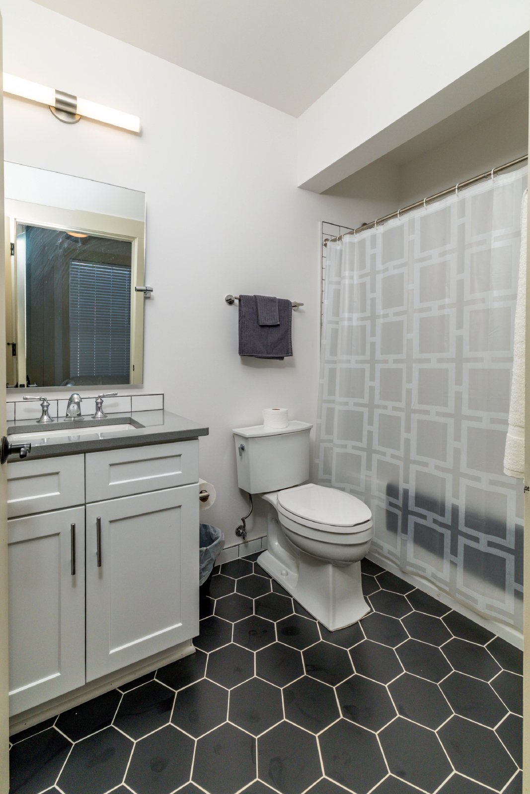 Franck Street - 1110 (ALCOA) - 210 property image
