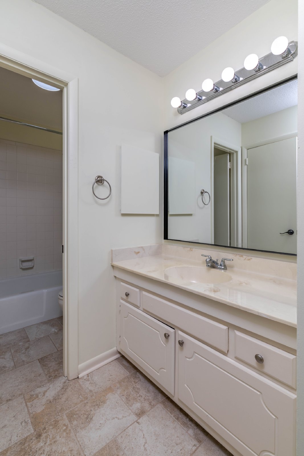 Gleason Drive - 7914 #1172 (HOA) - 1172 property image