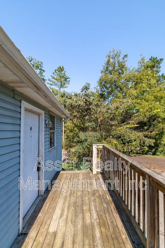 610 Lester Road Unit 4 property image
