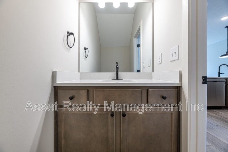 8968 Keenberg Lane property image