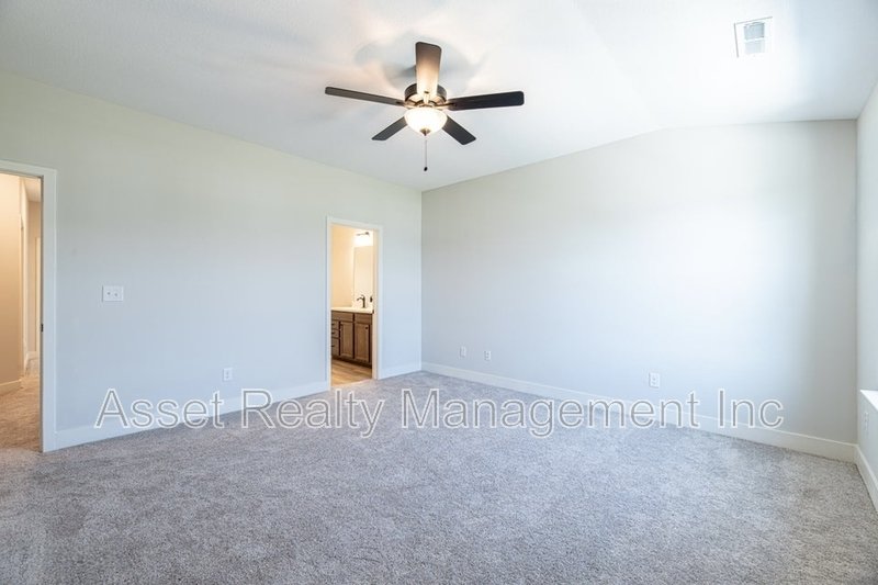 8968 Keenberg Lane property image