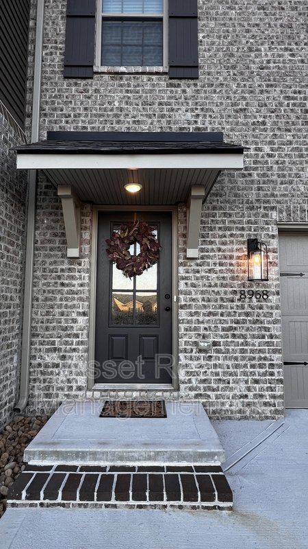 8968 Keenberg Lane property image