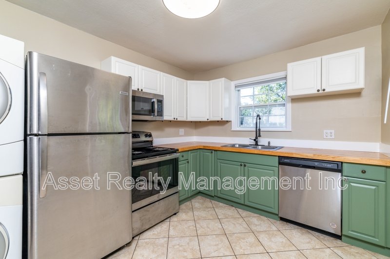 203 Coleman Street property image
