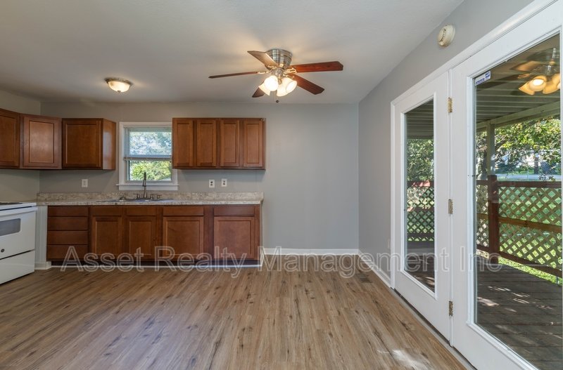2139 West Gilbert Lane property image