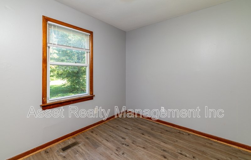 2139 West Gilbert Lane property image